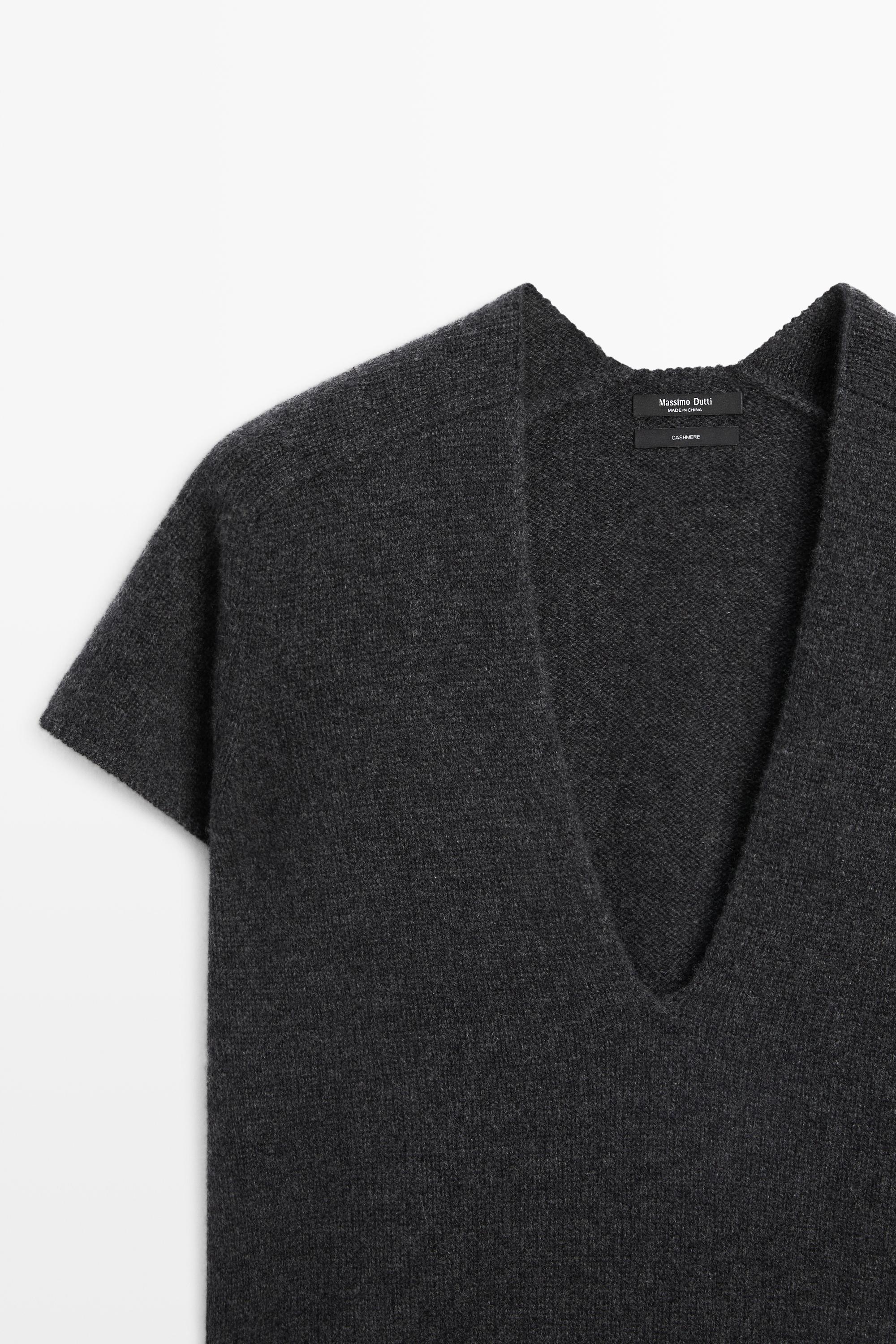 100% cashmere knit short sleeve sweater